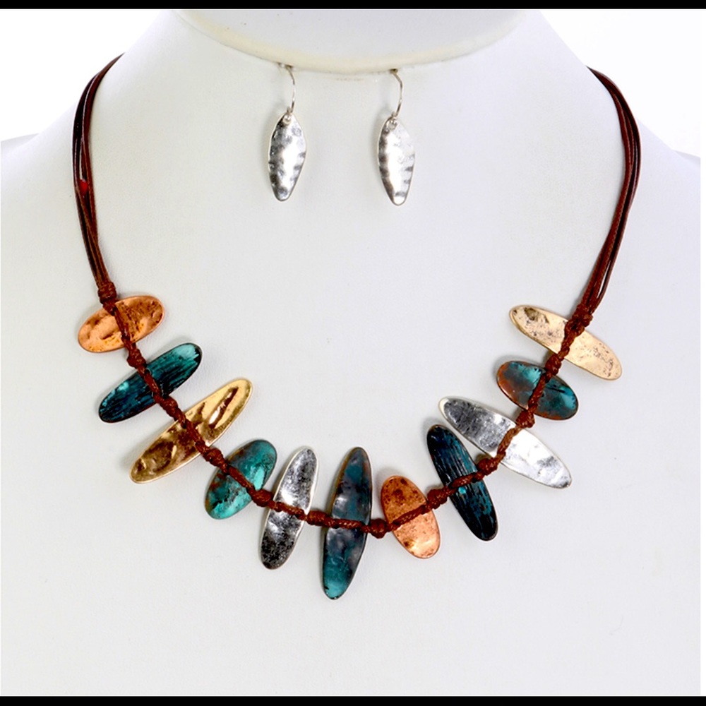 Aged finish metal multi cord strand
